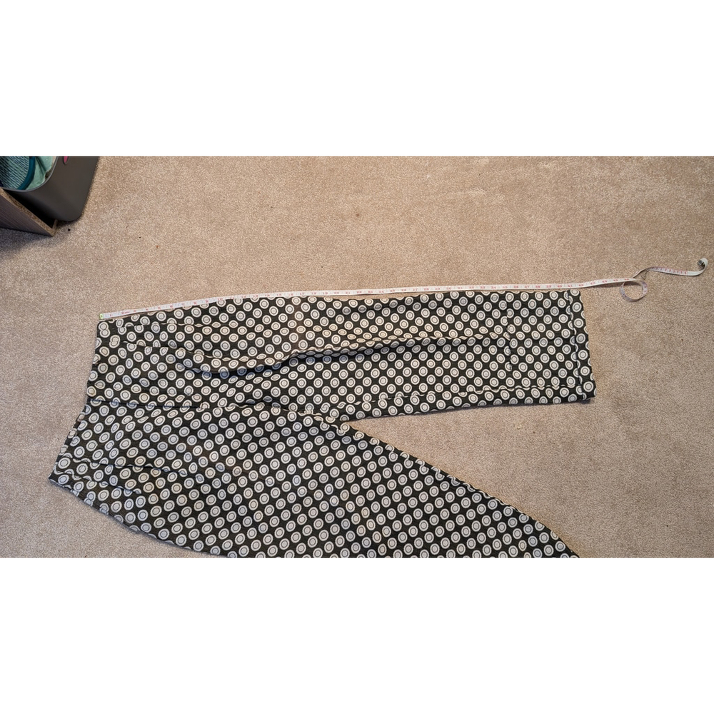 Women's Custom-Made Green and White Mod Print Pants - Picture 7 of 13